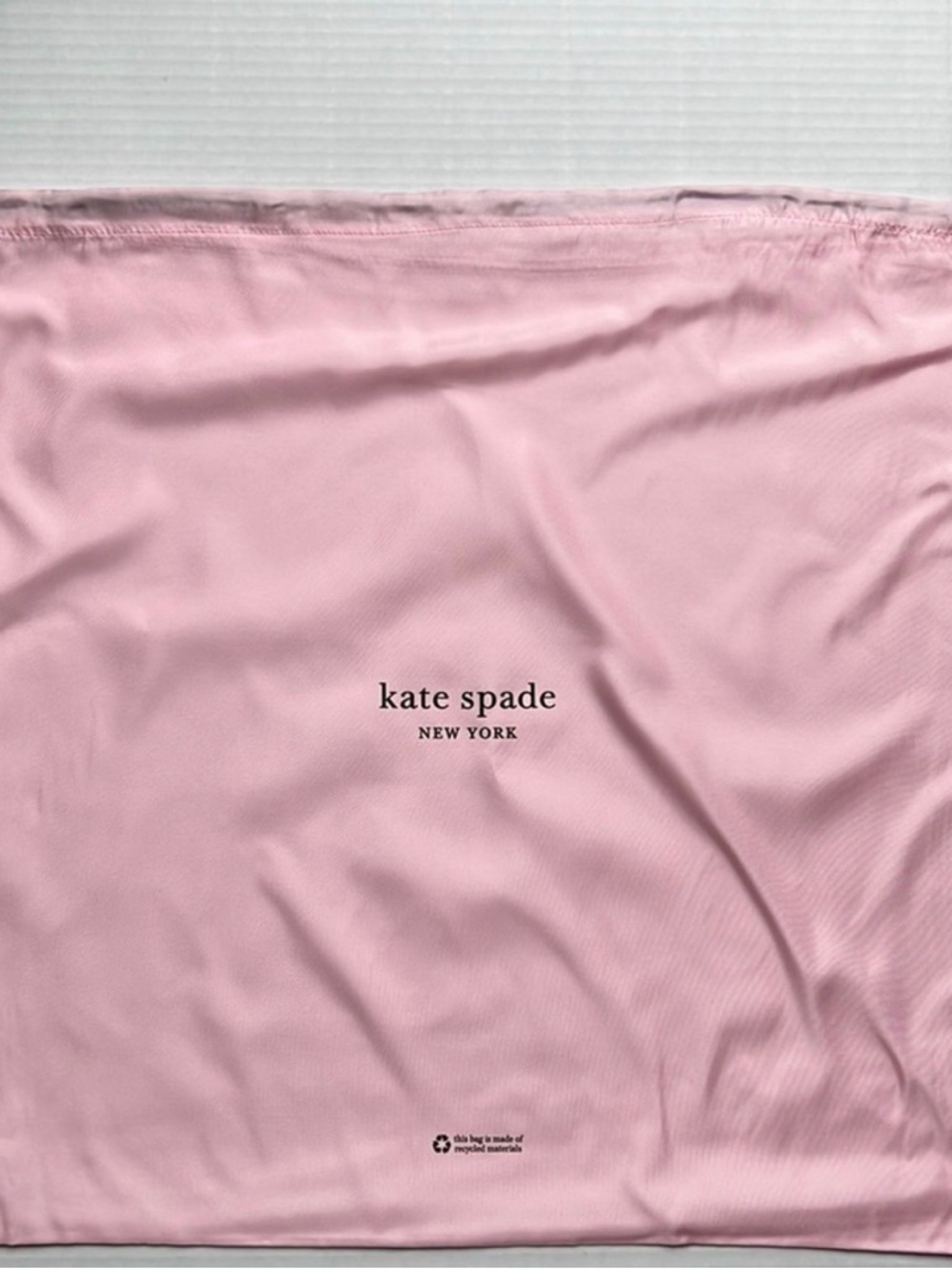 kate spade Pink and Cream Logo Drawstring Dust Bags Set - Picture 11 of 11